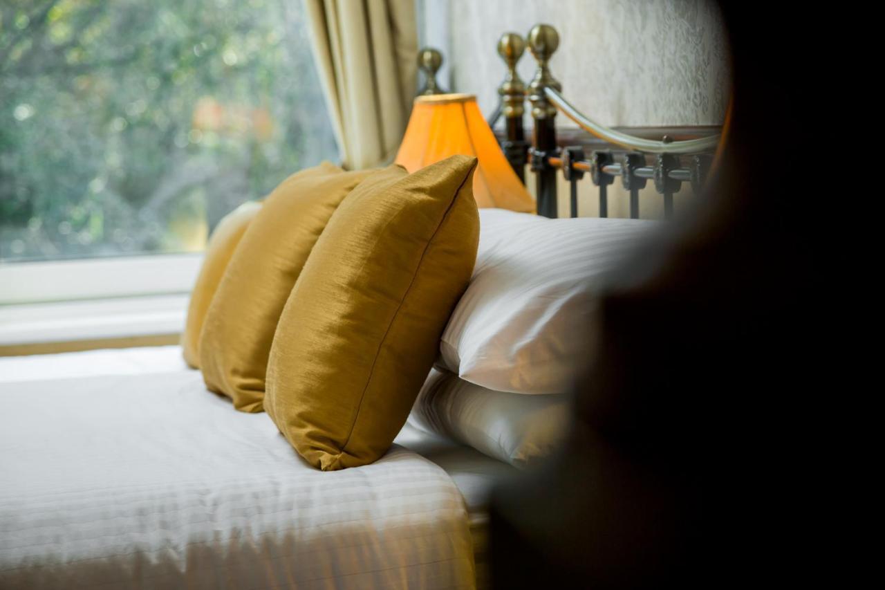 Brookfield Bed and breakfast 4*